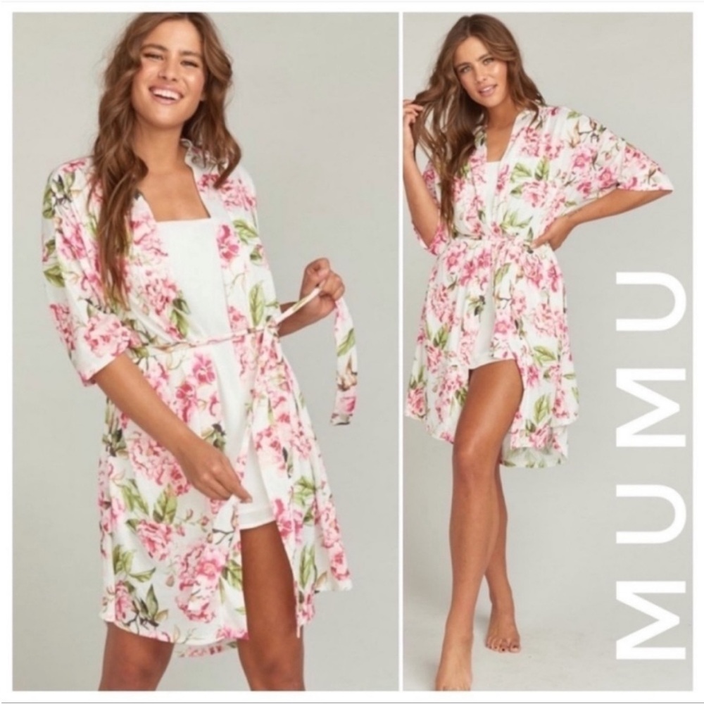 Show Me Your MuMu Floral Kimono Robe in White and Pink